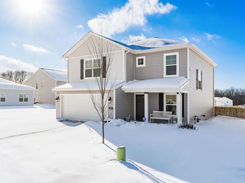 395 Jameson Lane, Newark, OH 43055 Photo 2