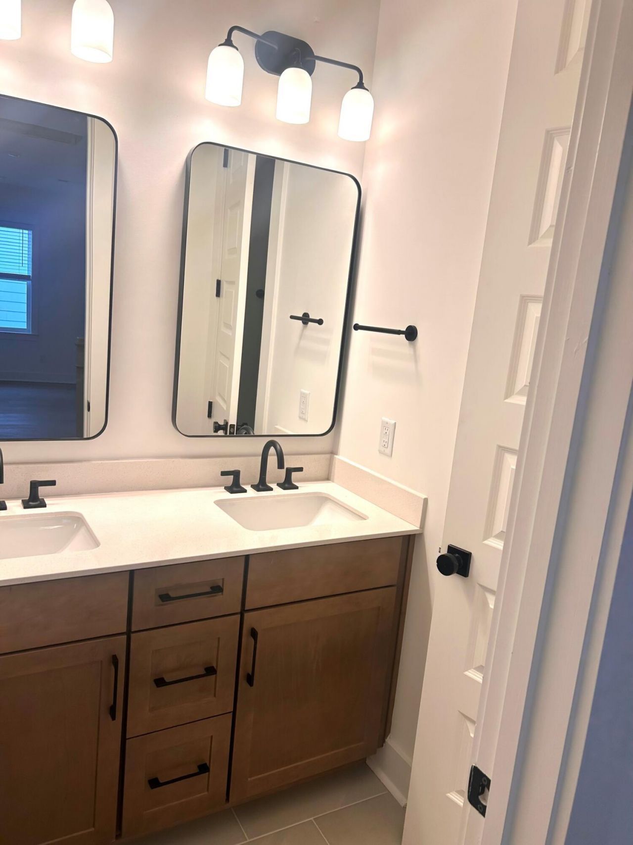 752 Minton Road Photo 15