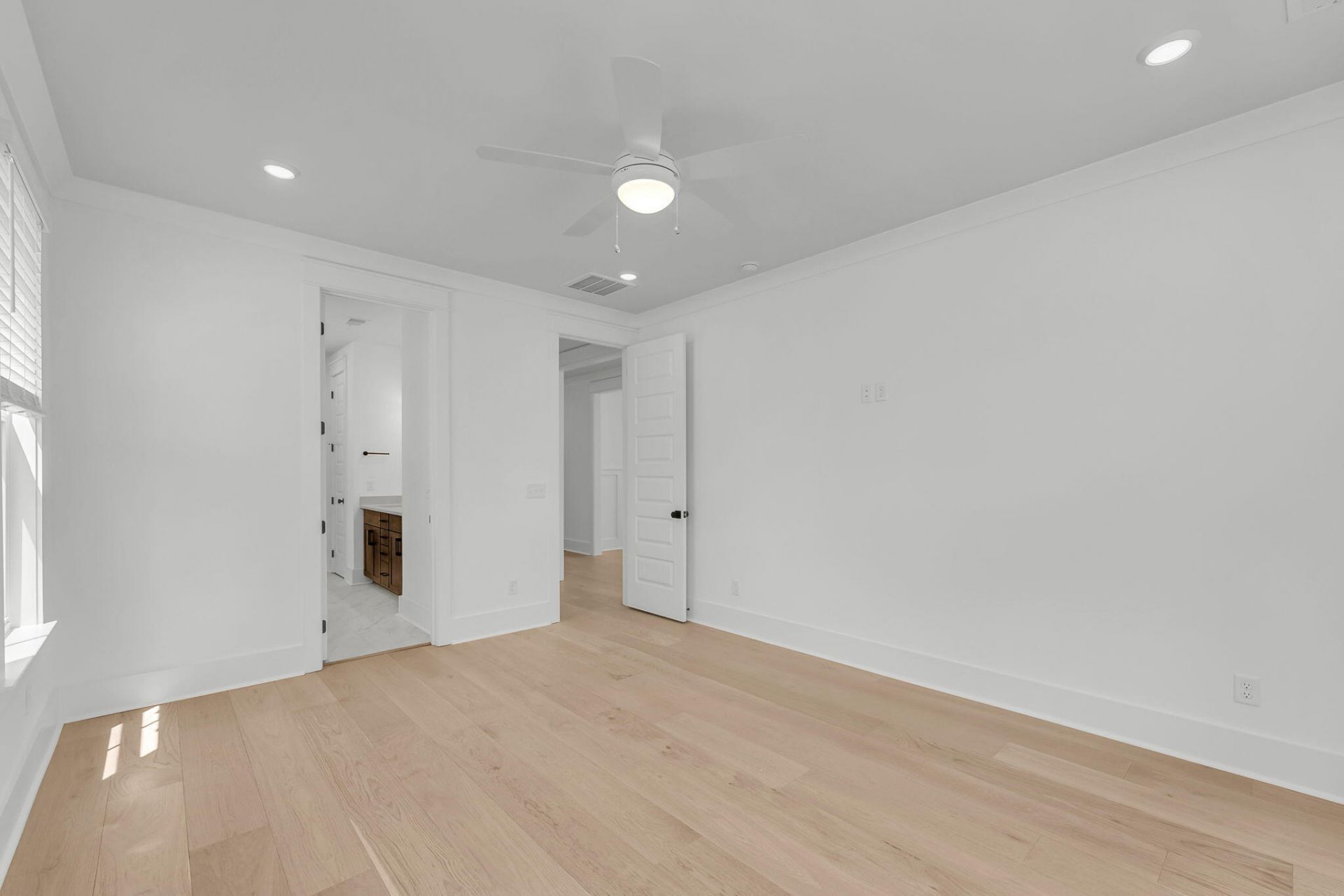 752 Minton Road Photo 8