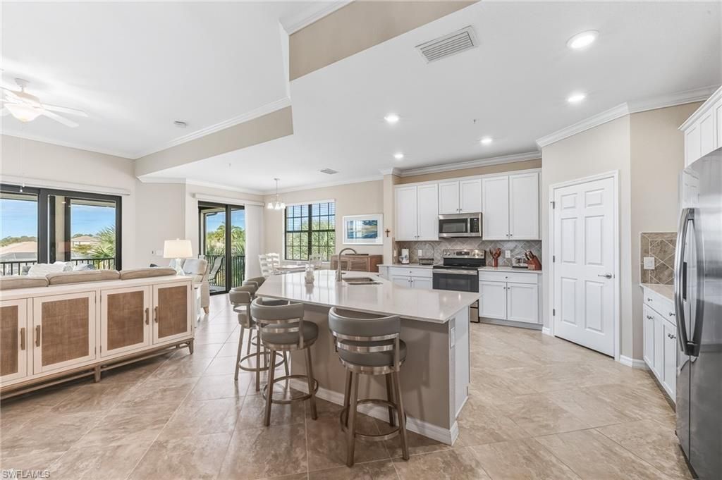 10494 Casella Way, Unit 202, Fort Myers, FL 33913 Photo