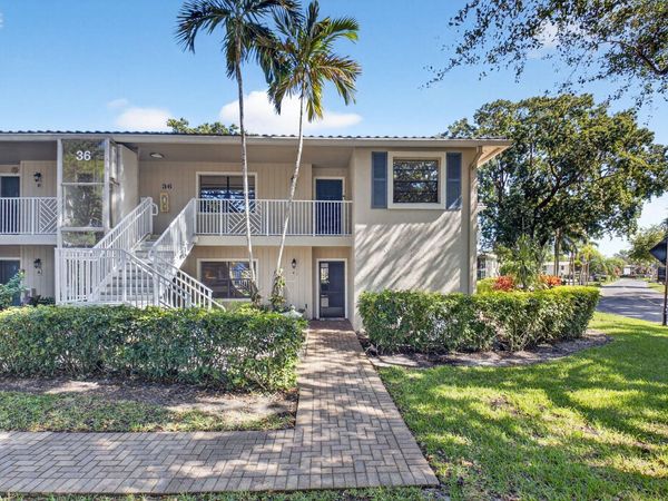 36 Westgate Lane, Unit C, Boynton Beach, FL 33436