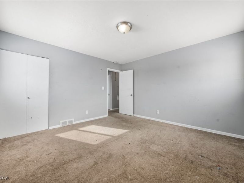 4744 E 176th Street, Cleveland, OH 44128 Photo 19