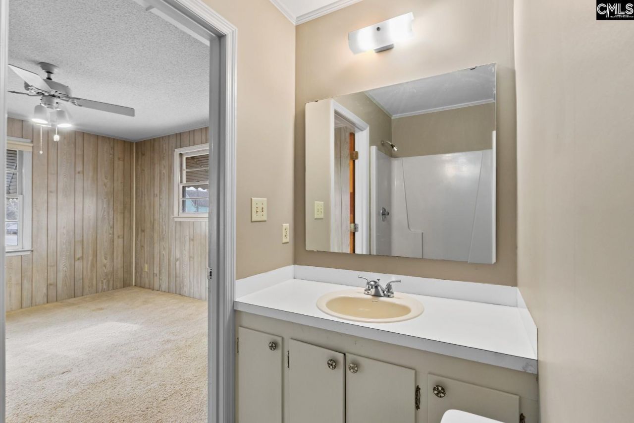 118 Glenn Street Photo 23