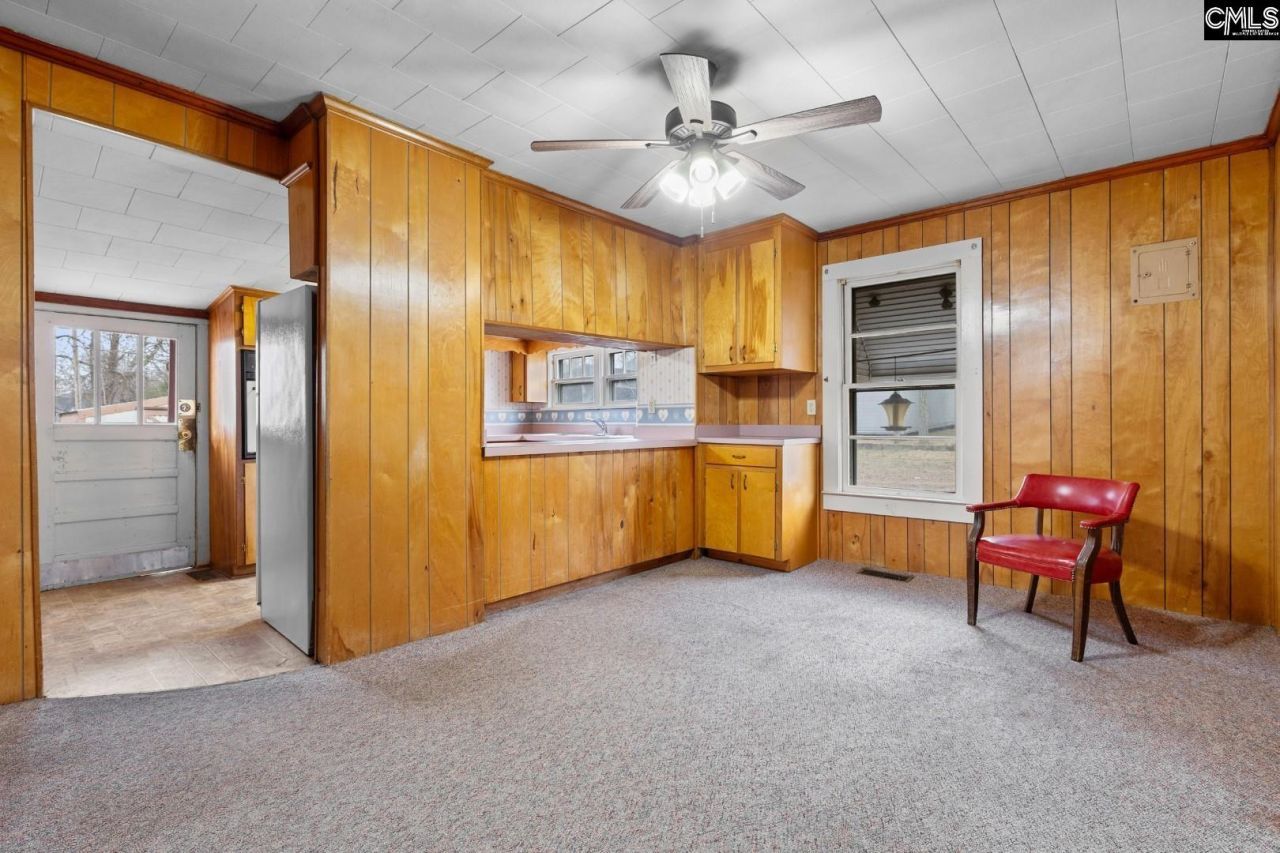 118 Glenn Street Photo 7