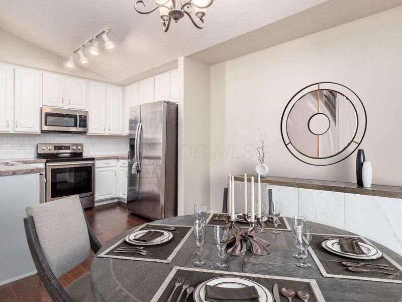 646 Fairbury Way, Unit 14B, Blacklick, OH 43004 Photo 14