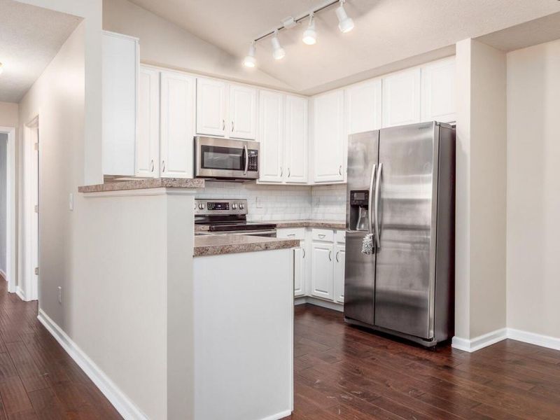 646 Fairbury Way, Unit 14B, Blacklick, OH 43004 Photo 20