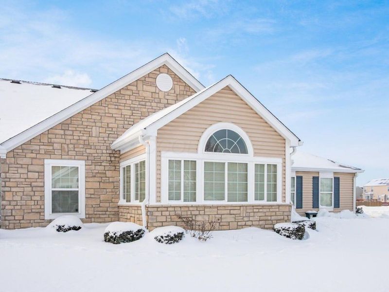 646 Fairbury Way, Unit 14B, Blacklick, OH 43004 Photo 4