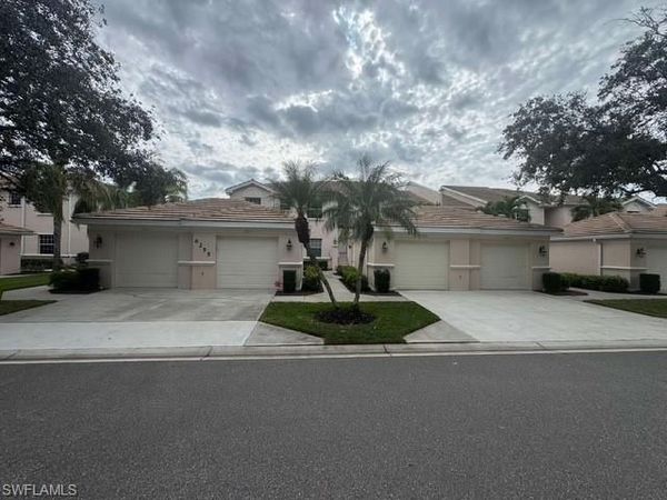 6255 Wilshire Pines CIR, Unit 1205, NAPLES, FL 34109