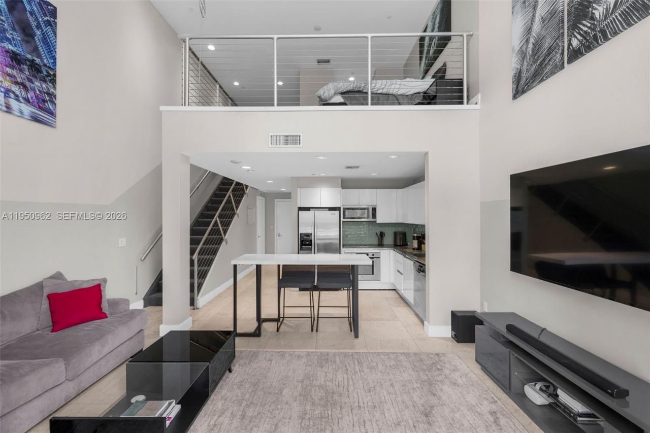 Please Call For Address, Unit 218, Miami, FL 33131 Photo