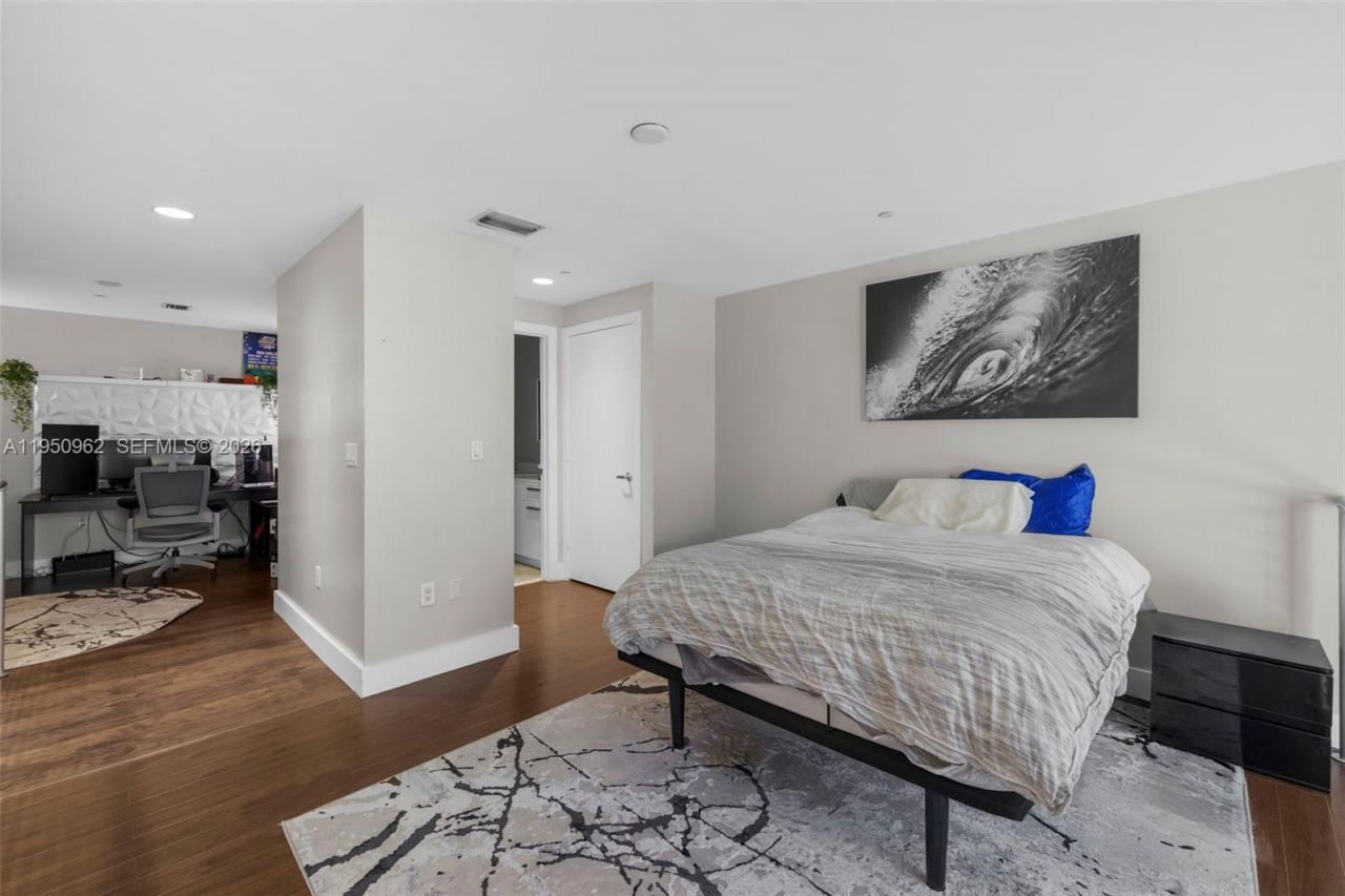 Please Call For Address, Unit 218, Miami, FL 33131 Photo