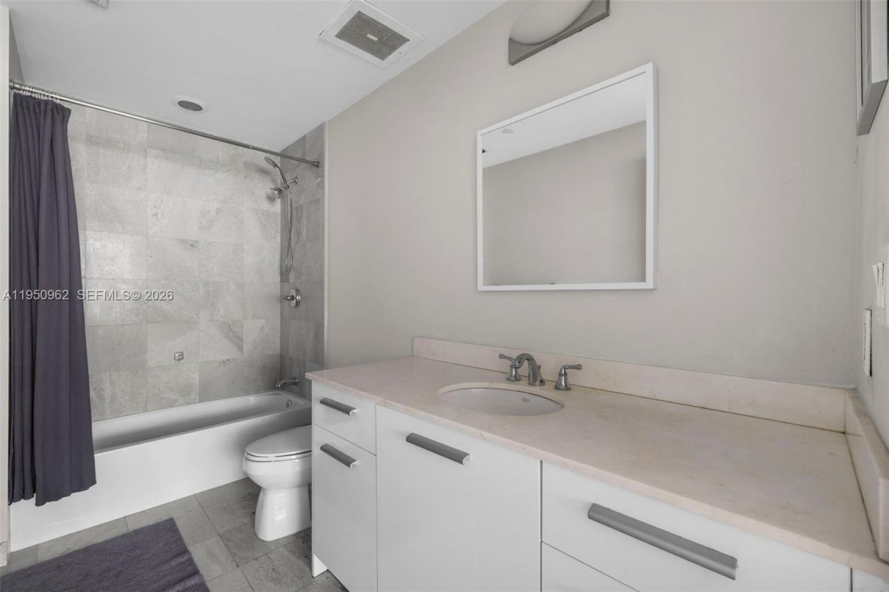 Please Call For Address, Unit 218, Miami, FL 33131 Photo