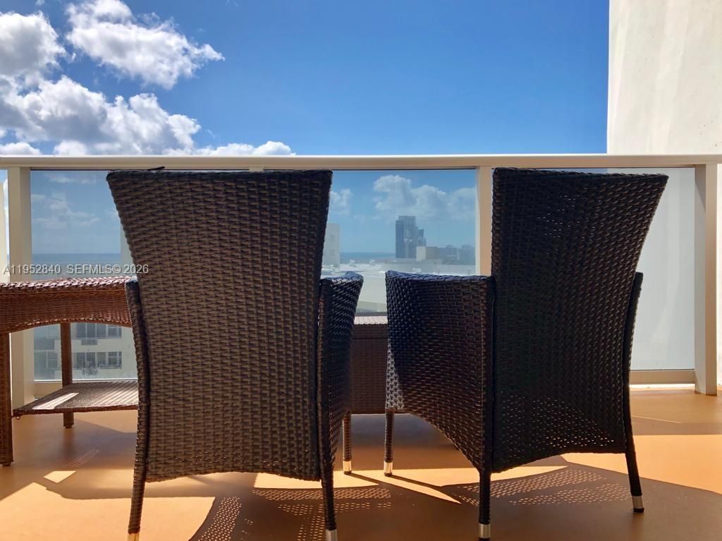 3140 S Ocean Dr, Unit 1901, Hallandale Beach, FL 33009 Photo