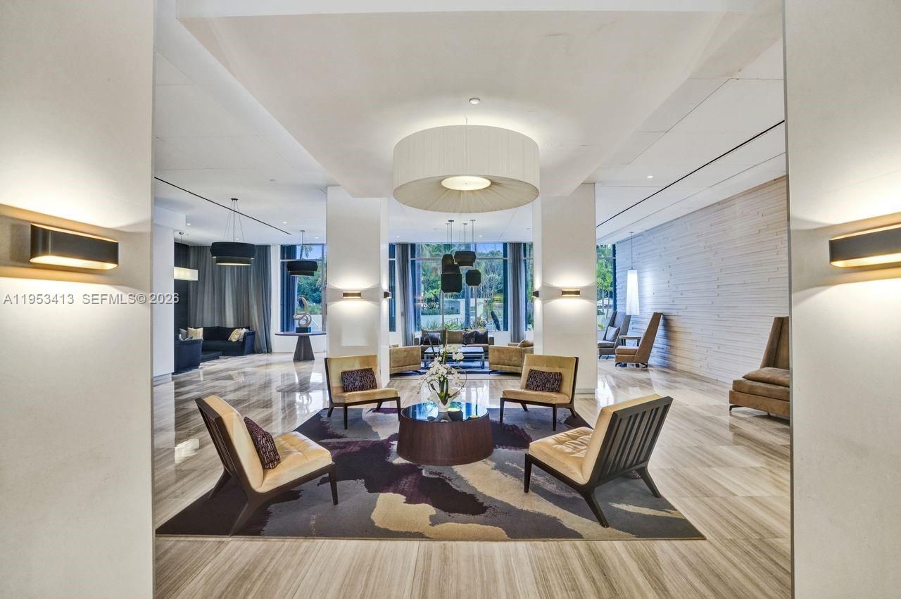 100 Bayview Dr, Unit 1401, Sunny Isles Beach, FL 33160 Photo
