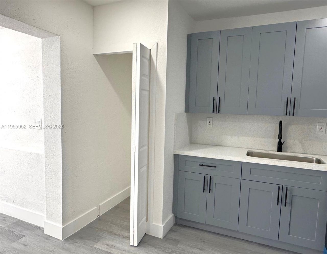 9221 Broad Manor Rd, Miami, FL 33147 Photo