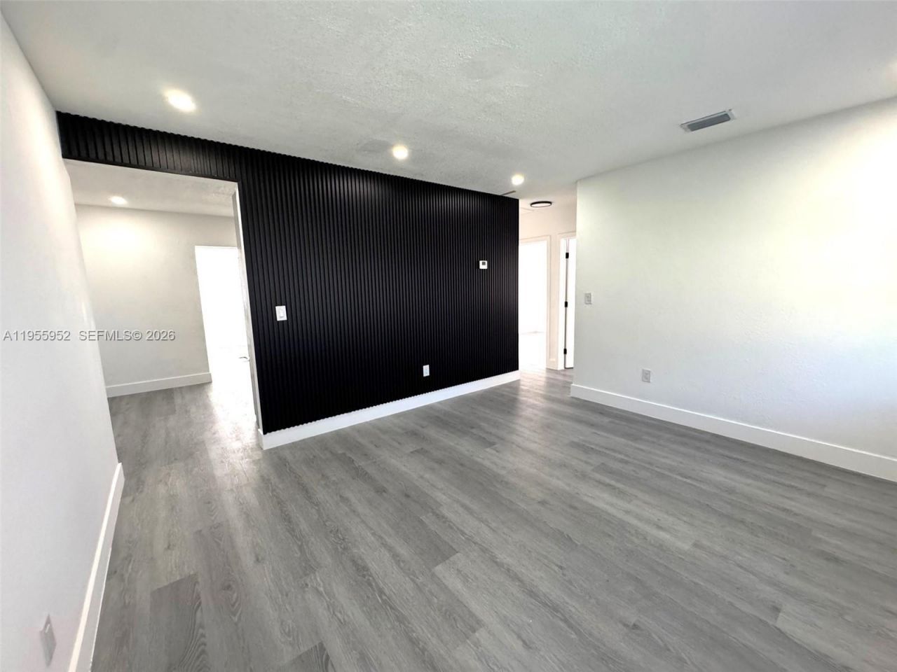 9221 Broad Manor Rd, Miami, FL 33147 Photo