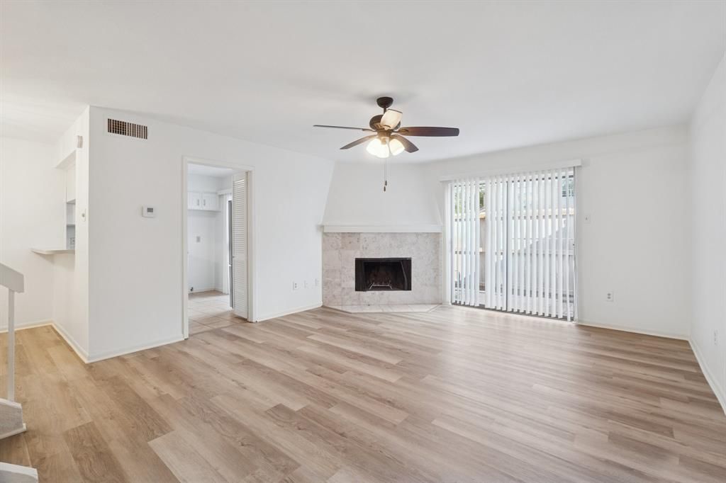 883 Dublin Drive, Unit B, Richardson, TX 75080 Main Photo