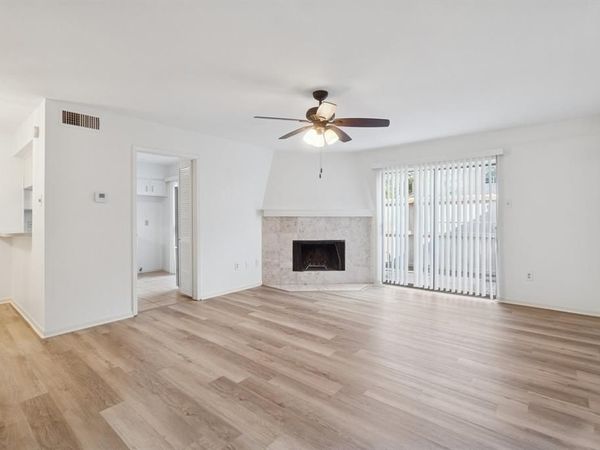 883 Dublin Drive, Unit B, Richardson, TX 75080