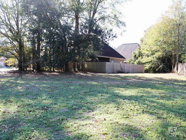 892 Grant Park Drive, Mobile, AL 36606