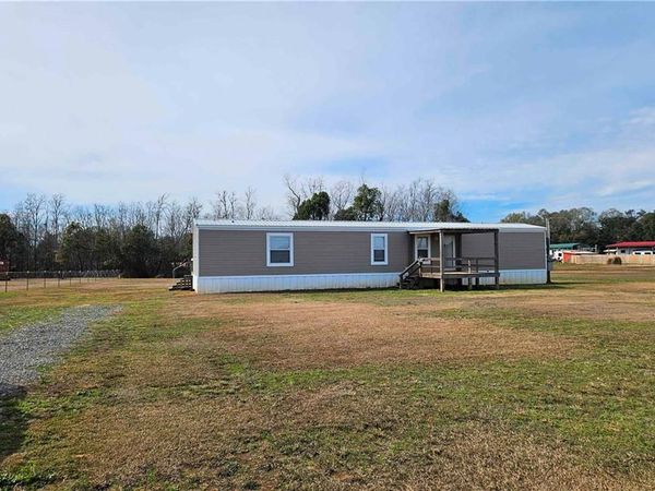 10552 Beverly Gardens Drive, Irvington, AL 36544