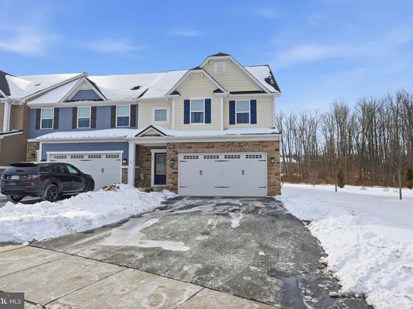 20 GRIFFIN WAY, YARDLEY, PA 19067