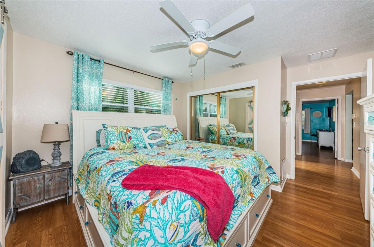 2015 Park Street N, Saint Petersburg, FL 33710 Photo