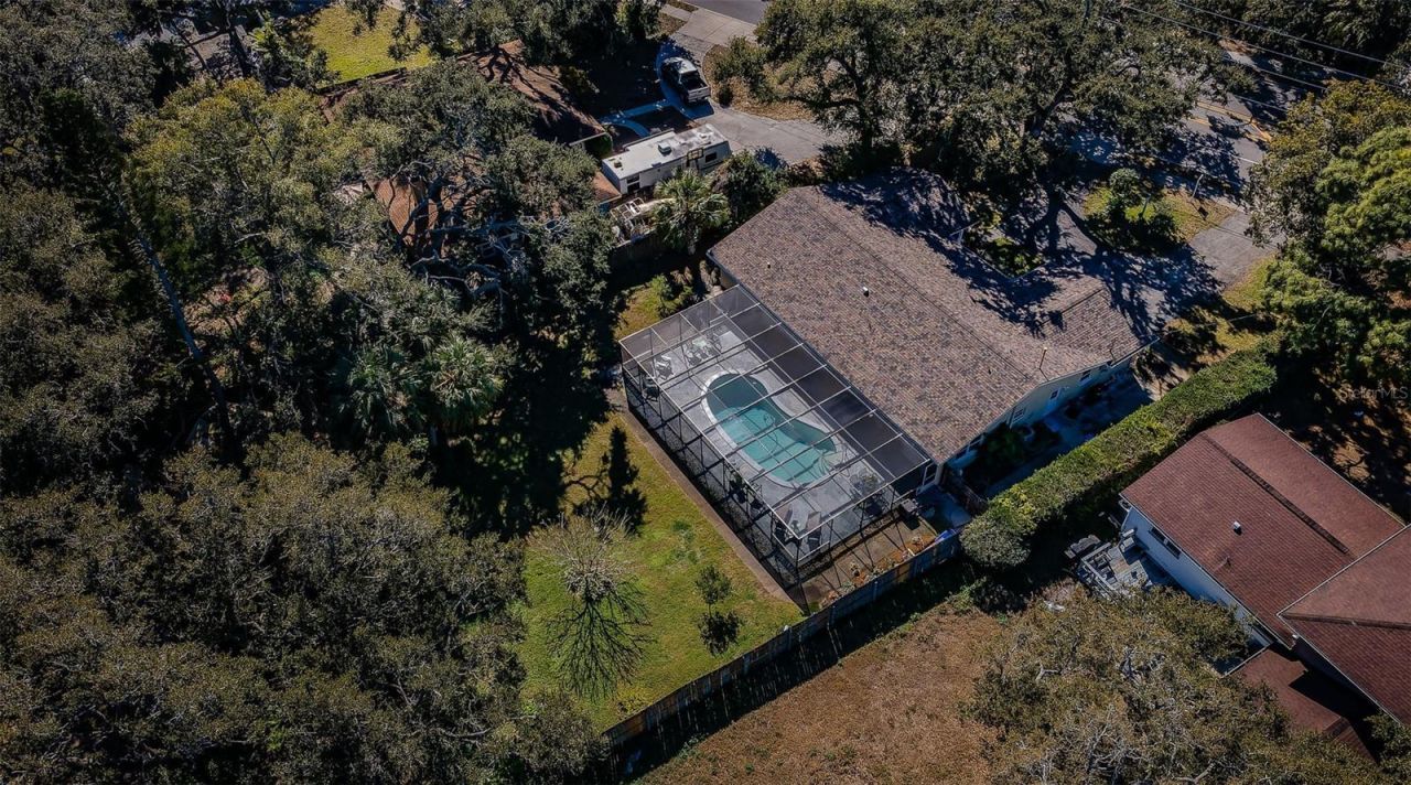 2015 Park Street N, Saint Petersburg, FL 33710 Photo