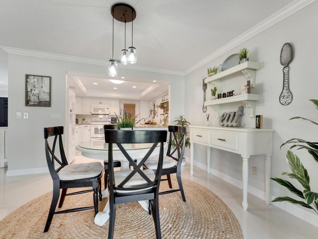 6994 W Country Club Drive N, Sarasota, FL 34243 Photo