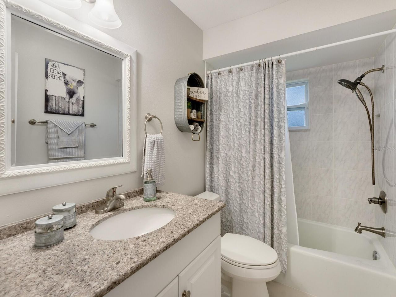 6994 W Country Club Drive N, Sarasota, FL 34243 Photo