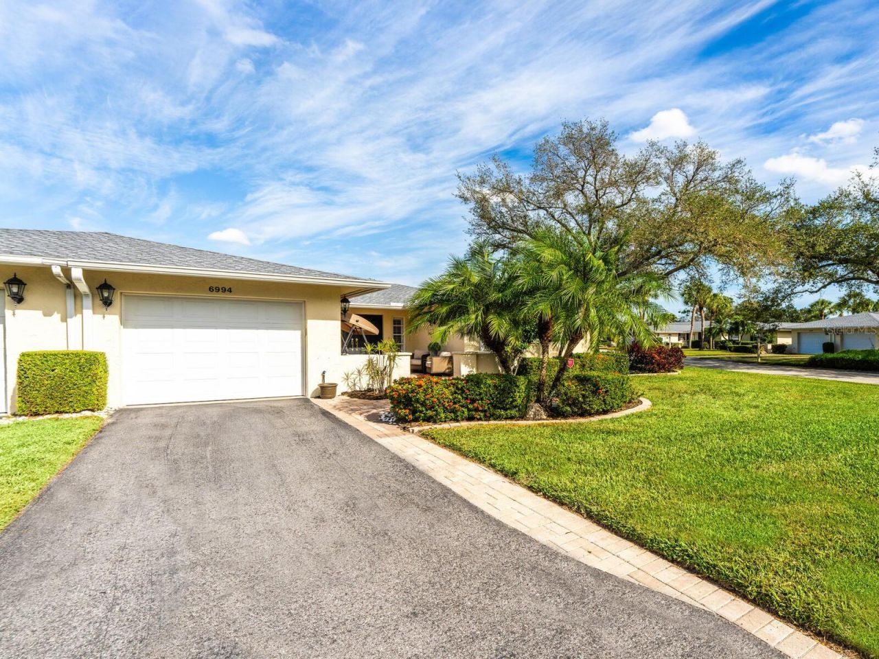 6994 W Country Club Drive N, Sarasota, FL 34243 Photo