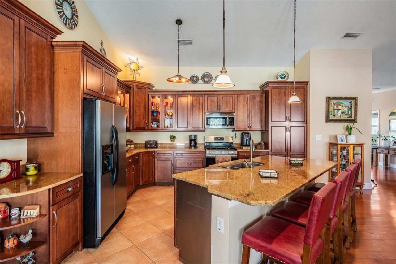 8027 Ehren Cutoff, Land O Lakes, FL 34639 Photo