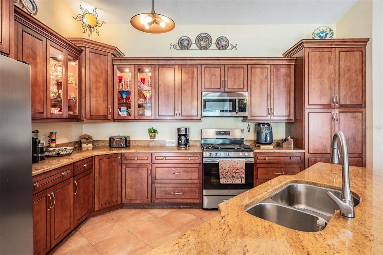 8027 Ehren Cutoff, Land O Lakes, FL 34639 Photo