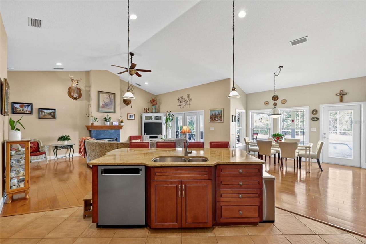 8027 Ehren Cutoff, Land O Lakes, FL 34639 Photo