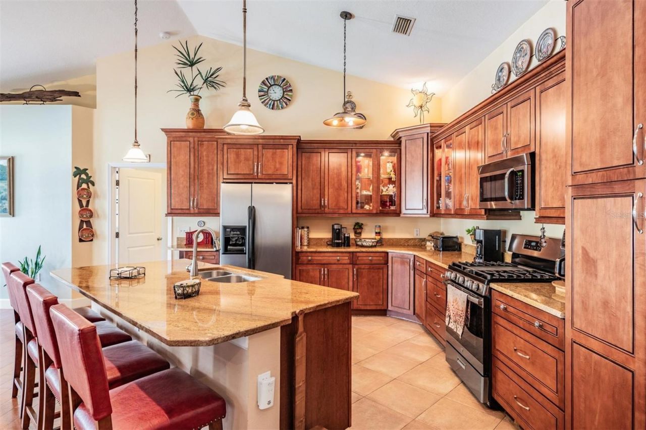 8027 Ehren Cutoff, Land O Lakes, FL 34639 Photo