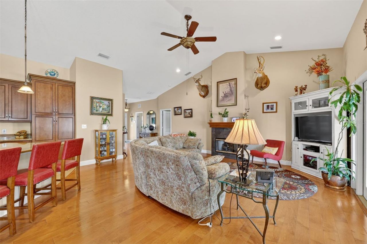 8027 Ehren Cutoff, Land O Lakes, FL 34639 Photo