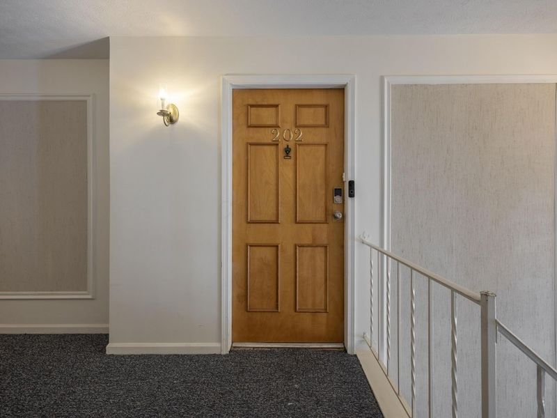 5275 Portland Street, Unit 202, Columbus, OH 43235 Photo 25