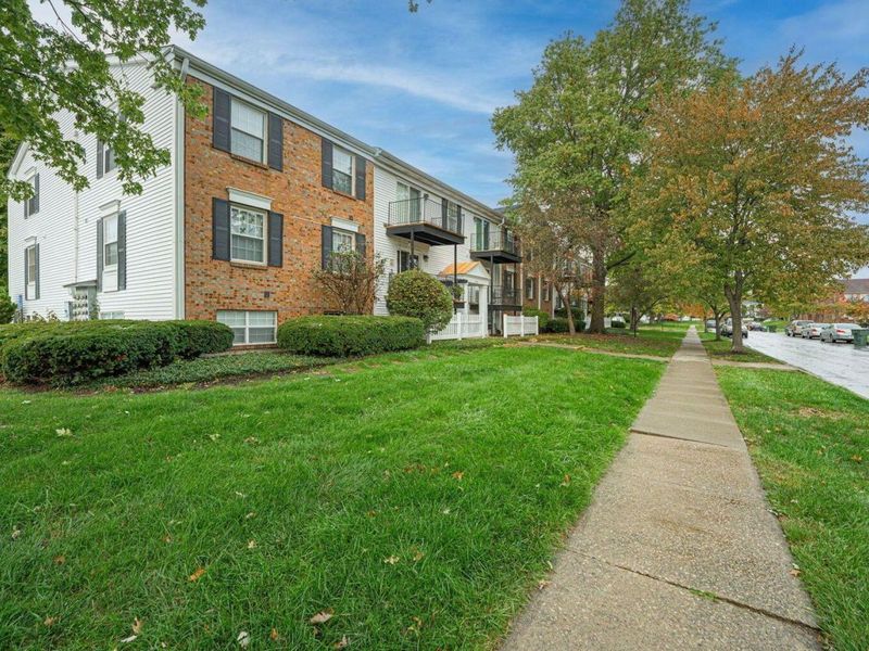 5275 Portland Street, Unit 202, Columbus, OH 43235 Photo 31