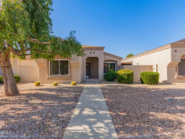 19936 N GREENVIEW Drive, Sun City West, AZ 85375