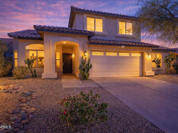 916 E HARWELL Road, Phoenix, AZ 85042