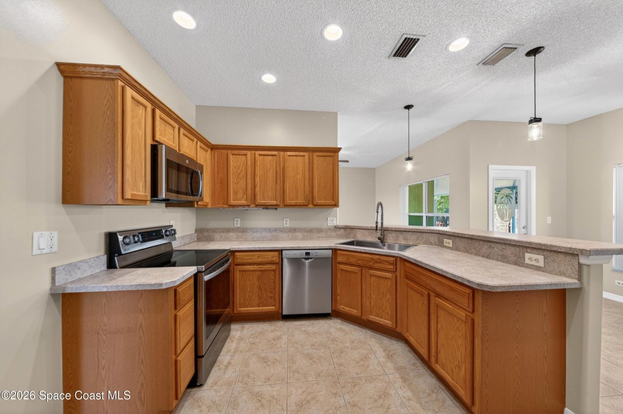 1837 Vauxhall Street Nw, Palm Bay, FL 32907 Photo