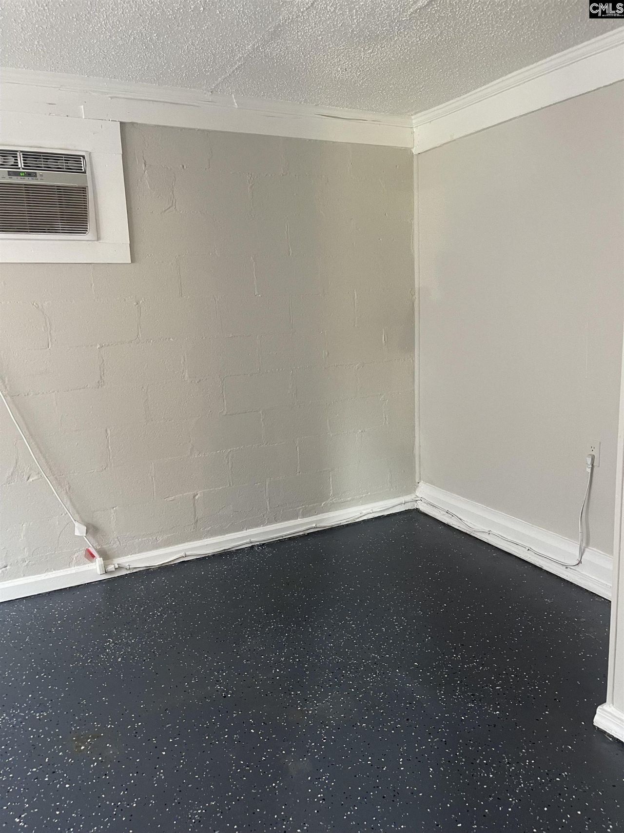 1113 Oympia Avenue Photo 9