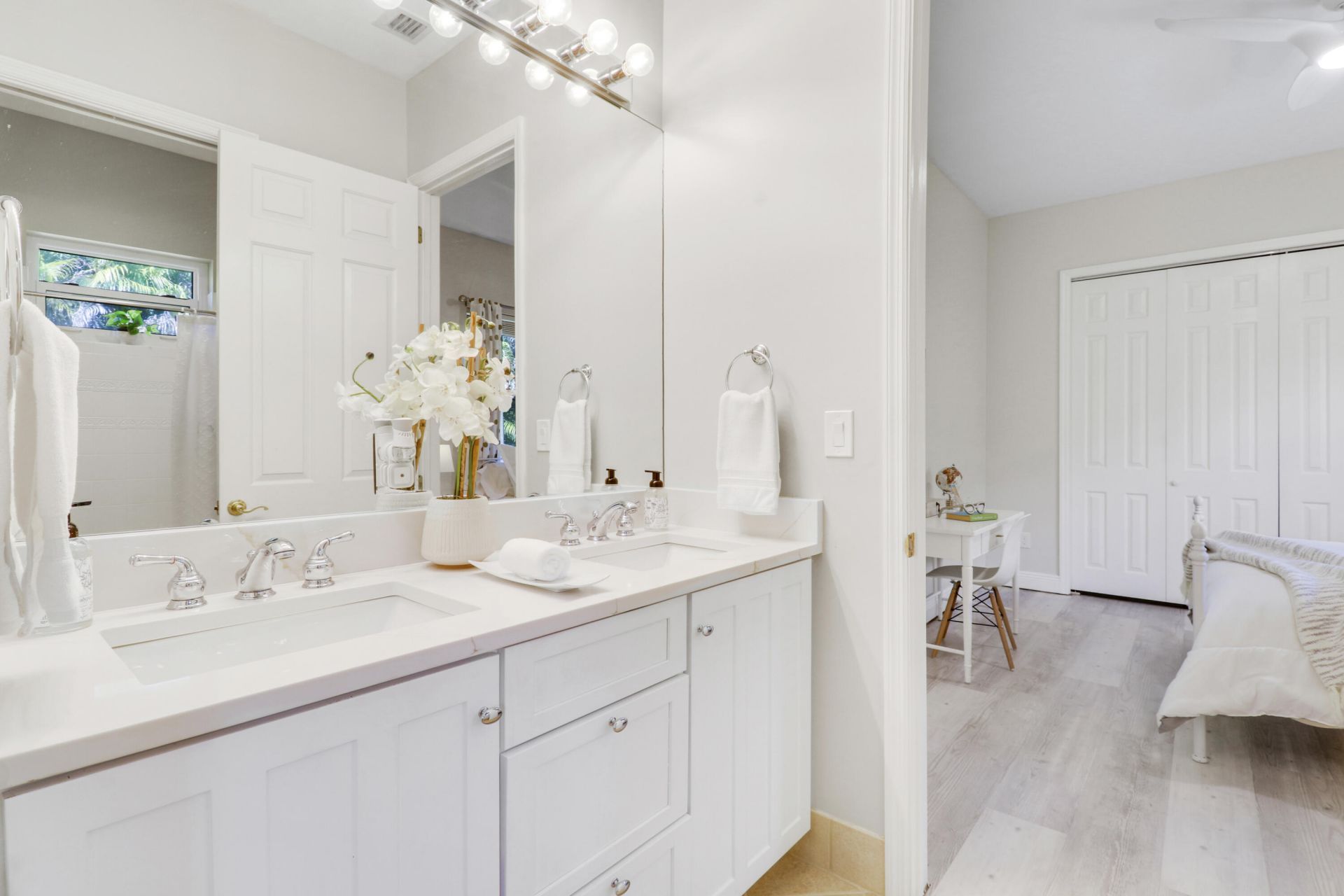 18512 SE Old Trail Drive E, Jupiter, FL 33478 Photo