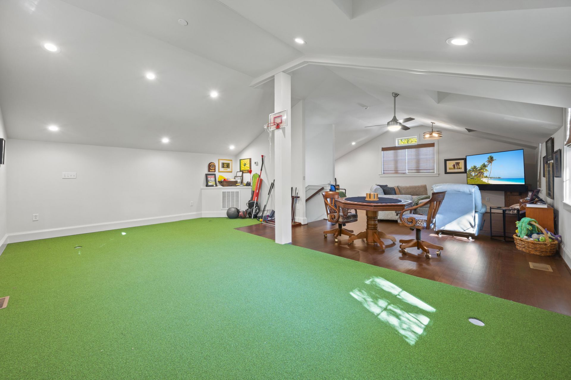 2164 Medway Road Photo 36