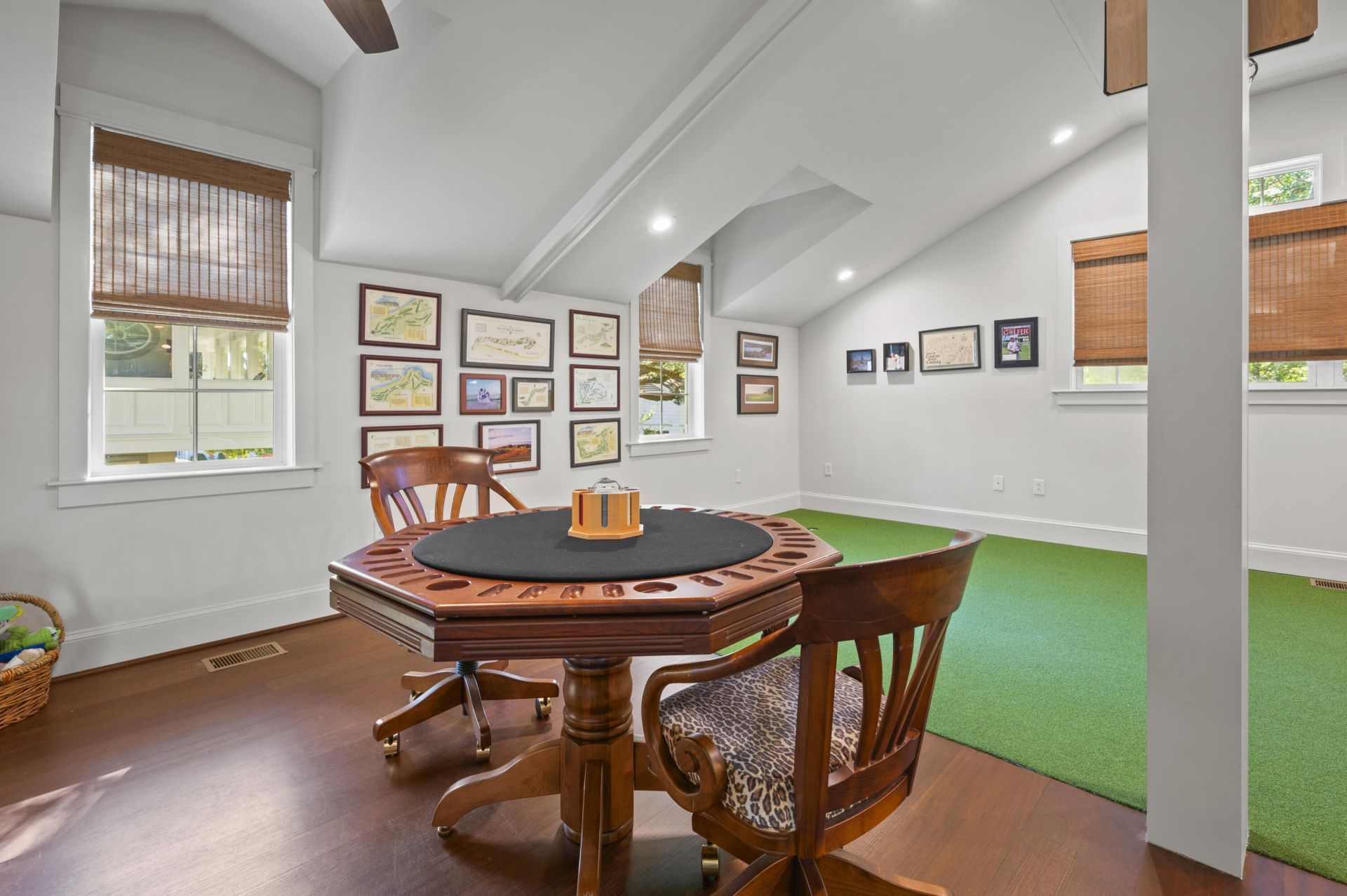 2164 Medway Road Photo 37