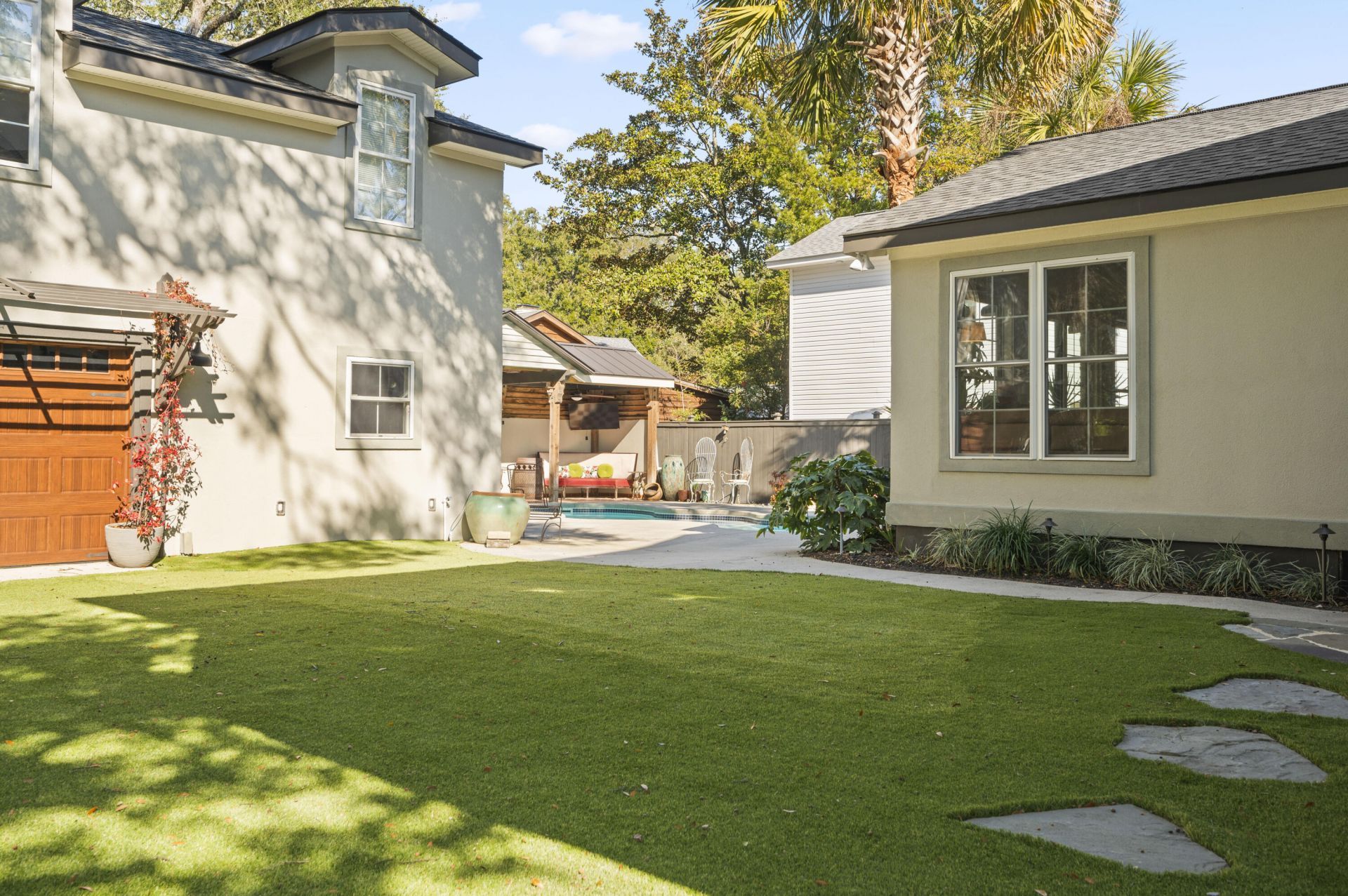 2164 Medway Road Photo 43