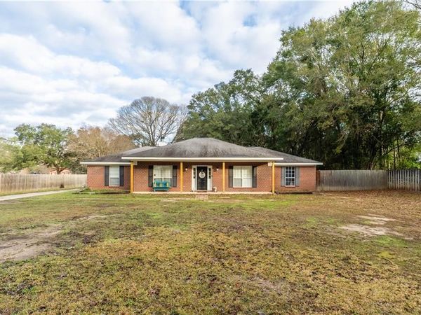 8856 Dawes Lake Road, Mobile, AL 36619