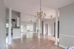 1119 Annelle Dr photo 4