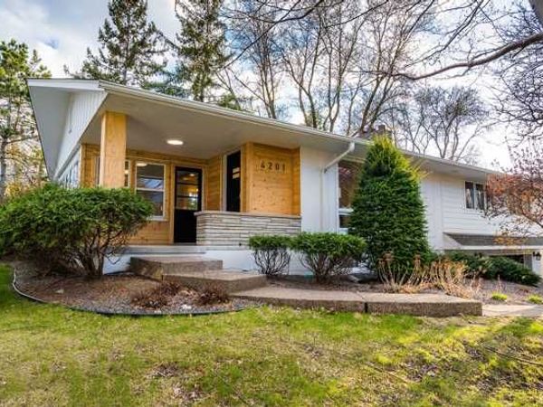 4201 Dunberry Lane, Edina, MN 55435