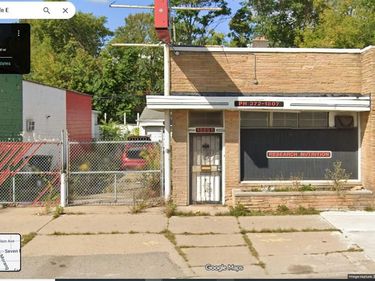 15255 E 7 Mile Road, Detroit, MI 48205