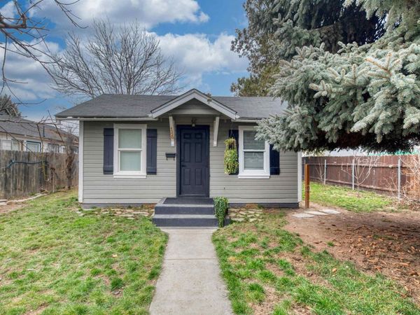 1320 Arthur Street, Caldwell, ID 83605