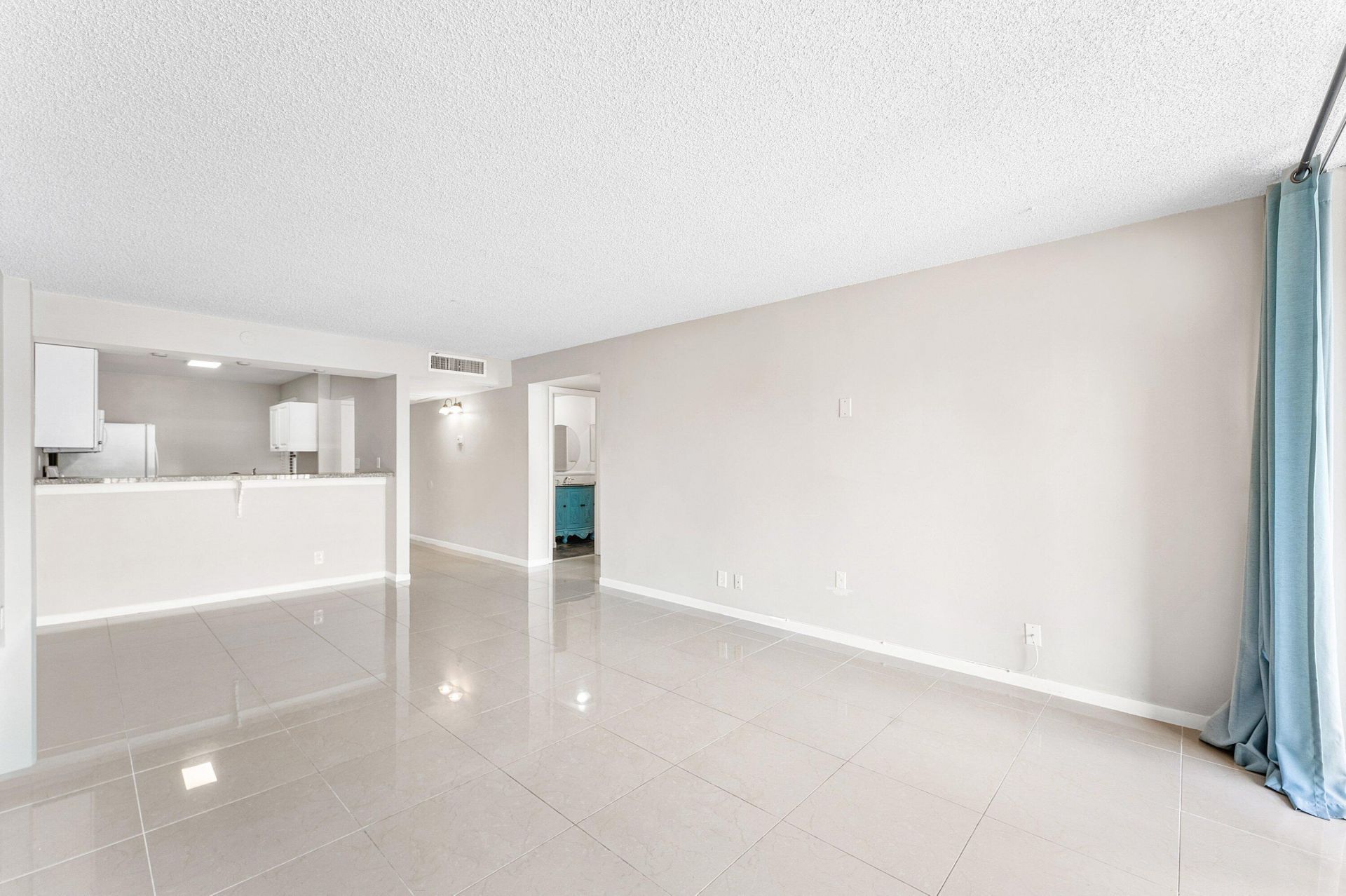10 Royal Palm Way, Unit 203, Boca Raton, FL 33432 Photo